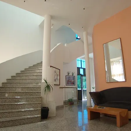 Sv. Mihovil Hotel 3*