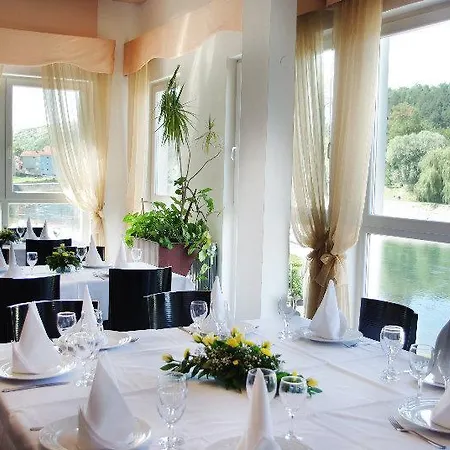 Sv. Mihovil Hotel 3*