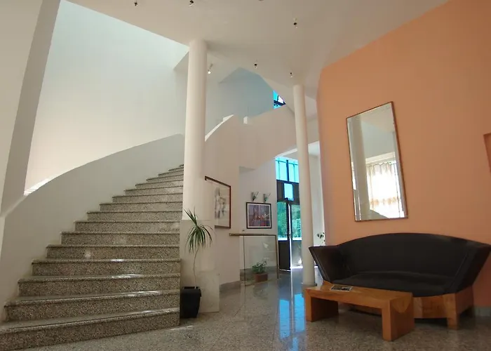 Sv. Mihovil Hotell 3*